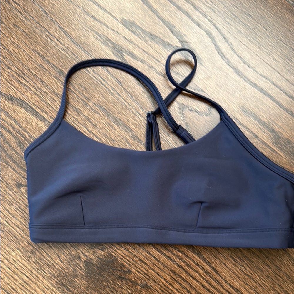 ALO Yoga Airlift Navy Blue Sports Bra